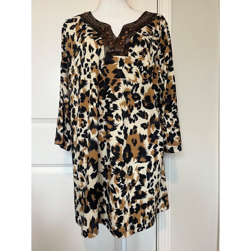 Susan Lawrence Woman Leopard Animal Print Tunic Top Sz 3X Beaded Collar Stretch
